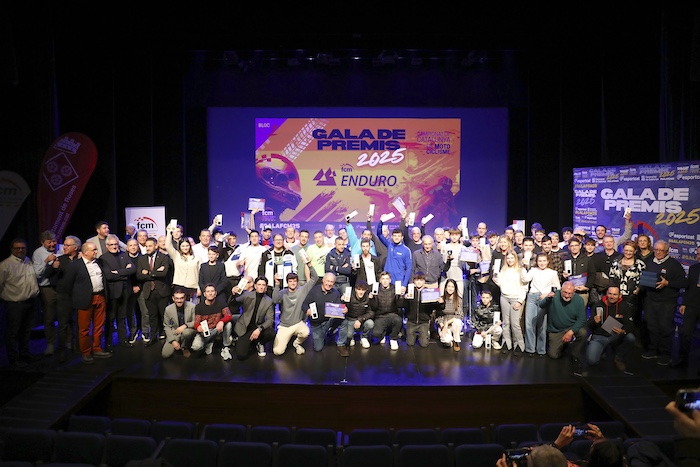 LA GALA DE LA FCM OMPLE EL TEATRE MUNICIPAL DE ROSES